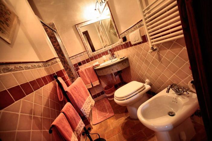 Palazzo Orsini Bed and Breakfast Bomarzo Δωμάτιο φωτογραφία